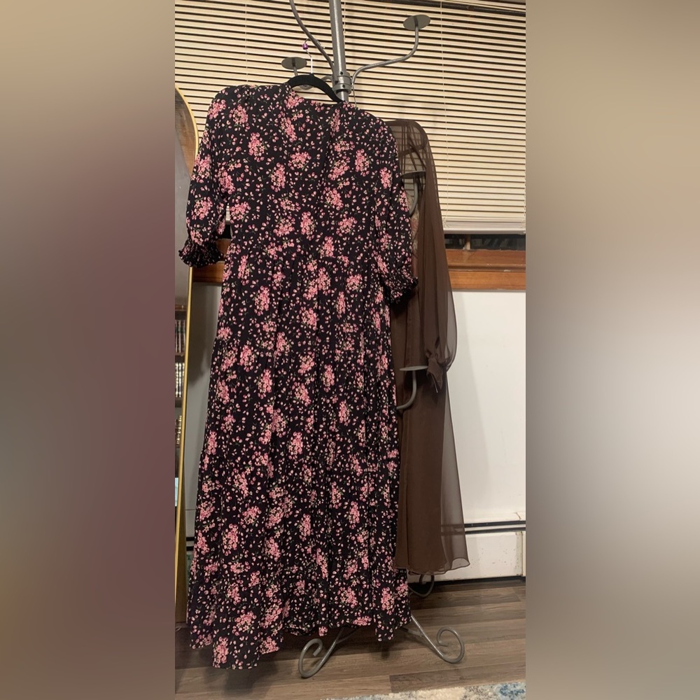 Modest dress